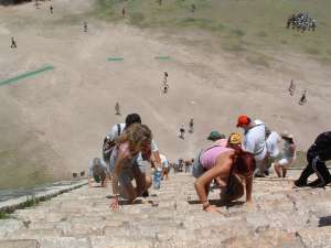 Chichén Itzá, Elég ijesztő lenézni