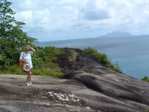 Seychelles, Mahe Anse Major beach elött egy meredek rész